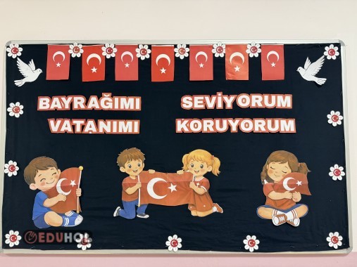 Bayrak sevgisi pano renkli ve renksiz