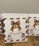 Yeni yıl hediye paketi ve notu