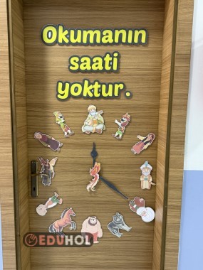 “OKUMANIN SAATİ YOKTUR.” - MASAL KAHRAMANLARI FİGÜRLÜ SAAT