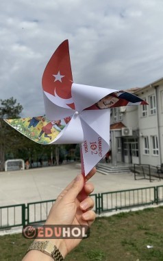 102.yıla özel cumhuriyet rüzgar gülü